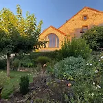 Maison Des Etoiles D'hotes, Adult Only Verrieres (Aveyron)
