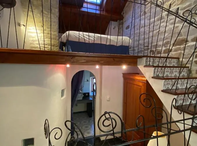 Maison Des Etoiles D'hotes, Adult Only 4*