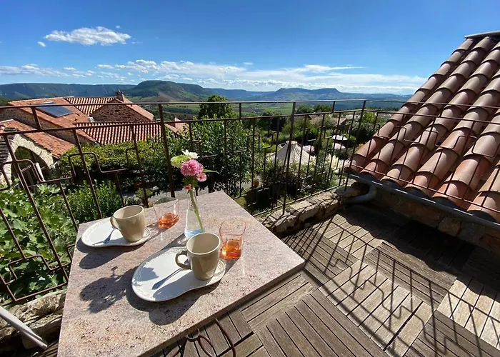 Maison Des Etoiles D'hotes, Adult Only Bed & Breakfast Verrieres (Aveyron)