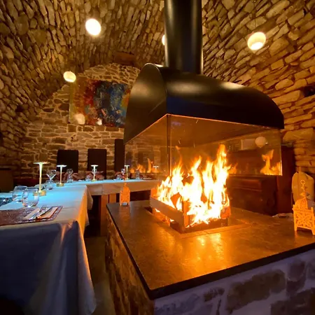 Maison Des Etoiles D'hotes Adult Only * Verrieres (Aveyron)