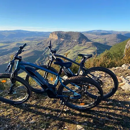 Maison Des Etoiles D'hotes, Adult Only Verrieres (Aveyron)