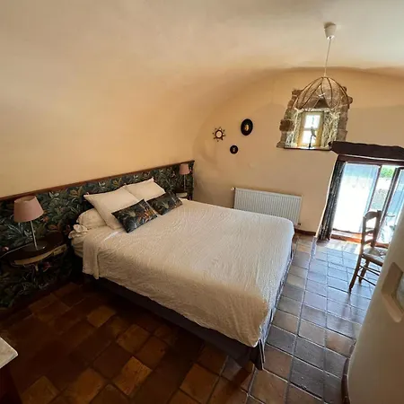 Maison Des Etoiles D'hotes, Adult Only Verrieres (Aveyron)