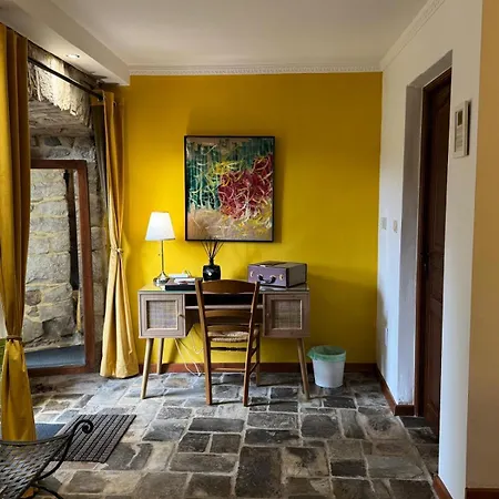 Maison Des Etoiles D'hotes, Adult Only * Verrieres (Aveyron)