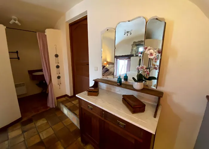 Maison Des Etoiles D'hotes, Adult Only Verrieres (Aveyron)